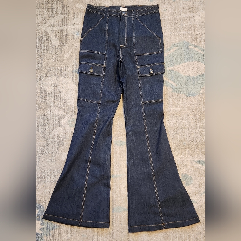 Cinq A Sept Cargo Flare Jeans. Size 6. EUC.